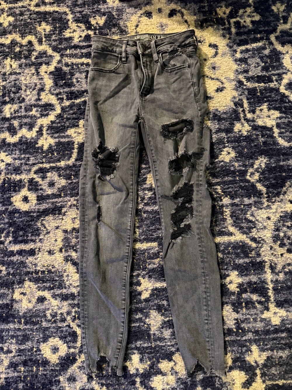 American Eagle Outfitters Black Skinny Ripped Jeans